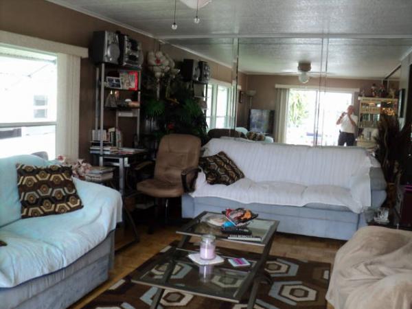 Everglades Lakes5282 SW 29th StreetDavie, FL 33314