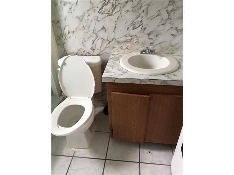 4251 Southwest 54th Ave, Davie, FL 33314