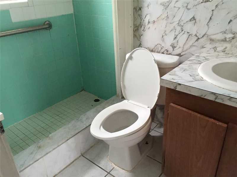 4251 Southwest 54th Ave, Davie, FL 33314