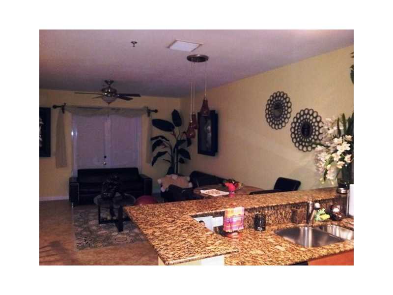 4661 Southwest 75th Way, Davie, FL 33314
