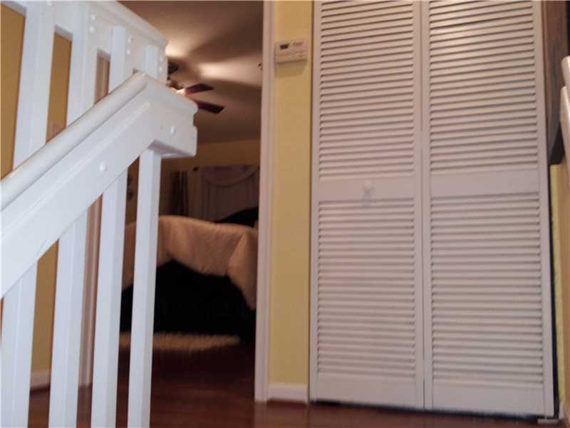 4661 Southwest 75th Way, Davie, FL 33314