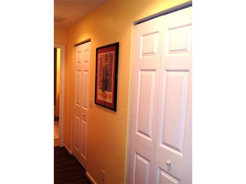 4661 Southwest 75th Way, Davie, FL 33314