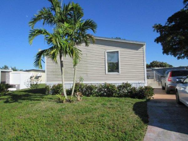 Everglades Lakes5368 SW 35TH PLACEDavie, FL 33314