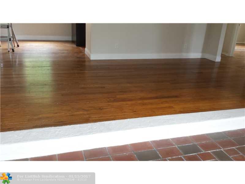 423 SW 11th Ct, Fort Lauderdale, FL 33315