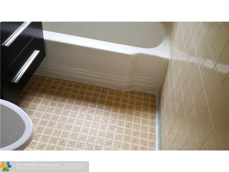 423 SW 11th Ct, Fort Lauderdale, FL 33315