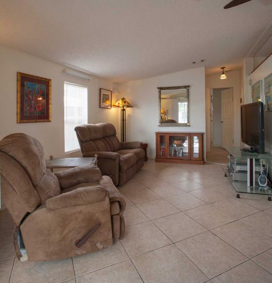 Lauder Lakes Manufactured Home Community3001 SW 18th Terrace #119Fort Lauderdale, FL 33315