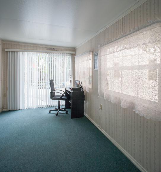 Lauder Lakes Manufactured Home Community3001 SW 18th Terrace #129Fort Lauderdale, FL 33315