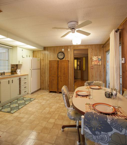 Lauder Lakes Manufactured Home Community3001 SW 18th Terrace #129Fort Lauderdale, FL 33315