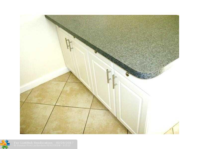 811 SW 4th Ave 2, Fort Lauderdale, FL 33315
