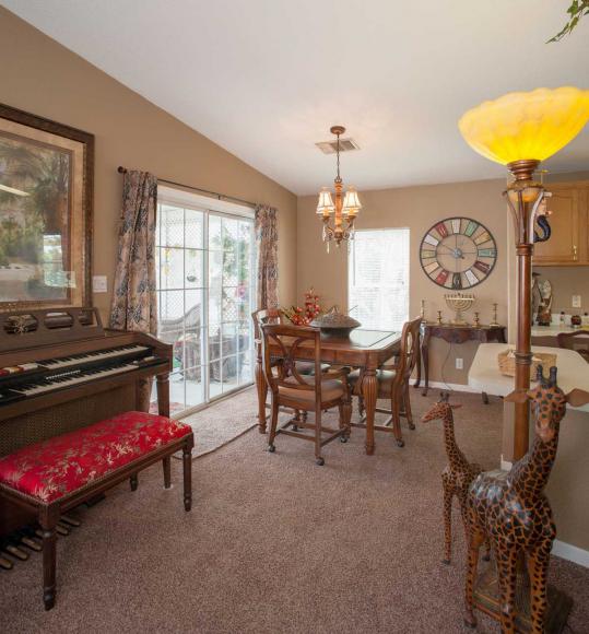Lauder Lakes Manufactured Home Community3001 SW 18th Terrace #160Fort Lauderdale, FL 33315