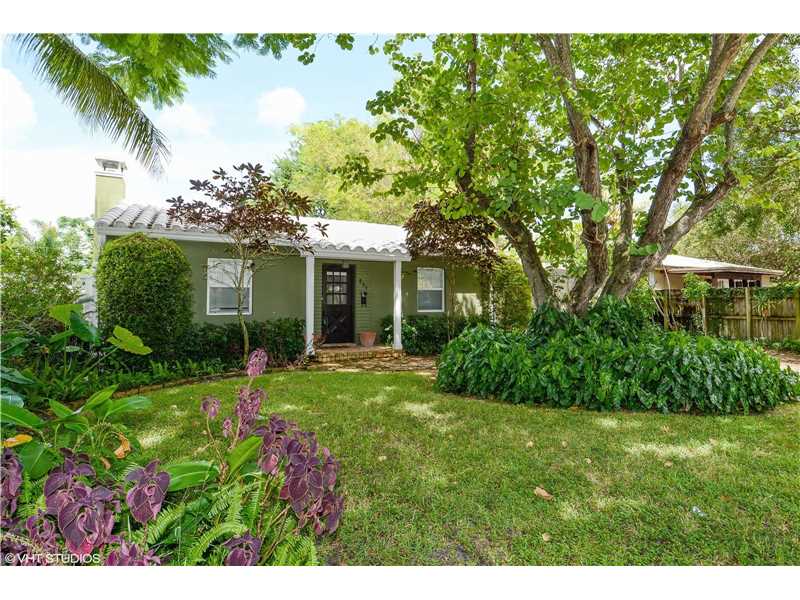 805 Southwest 18th Ct, Fort Lauderdale, FL 33315