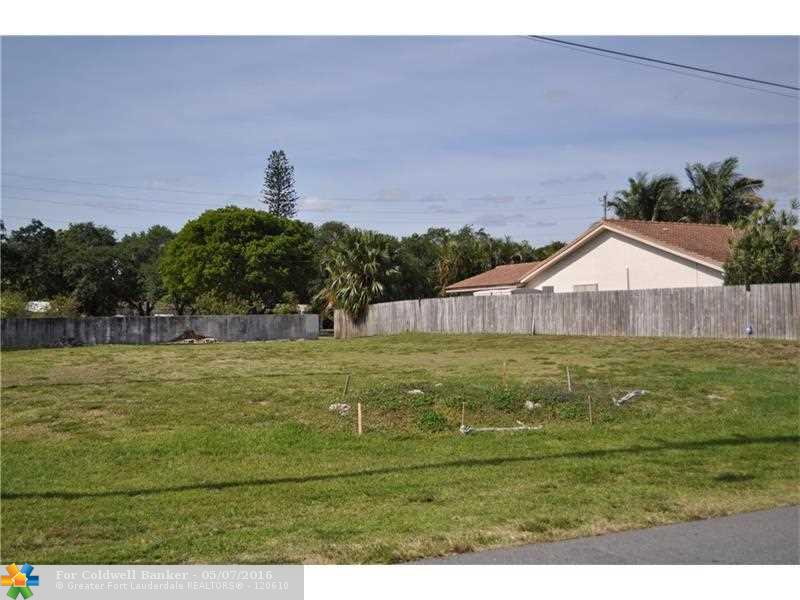 824 SW 14th Ct, Fort Lauderdale, FL 33315