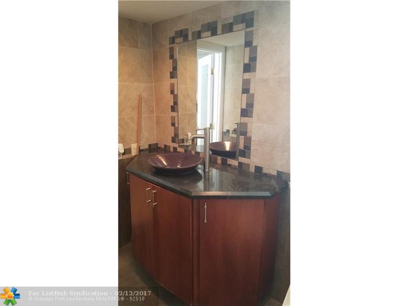 200 S Birch Rd 1215, Fort Lauderdale, FL 33316