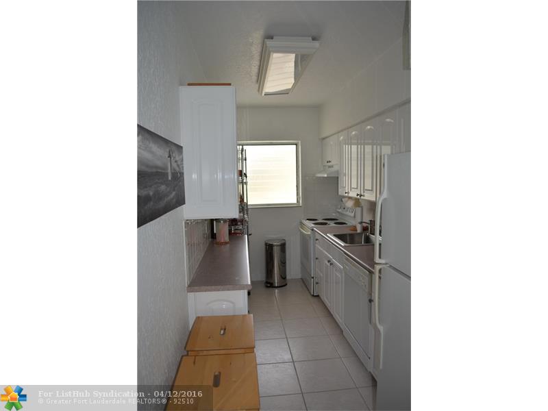 1775 Harbourview Dr 15, Fort Lauderdale, FL 33316