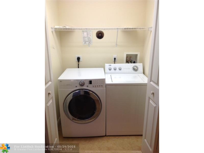 701 SE 16TH ST 4, Fort Lauderdale, FL 33316