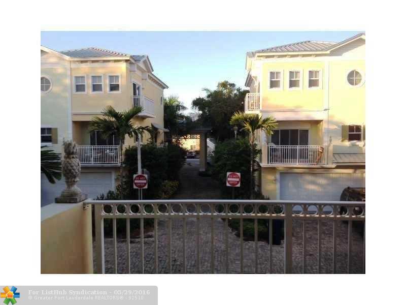 701 SE 16TH ST 4, Fort Lauderdale, FL 33316