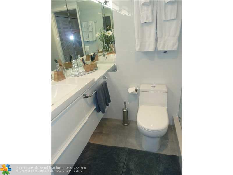 2100 S OCEAN DR 15A, Fort Lauderdale, FL 33316