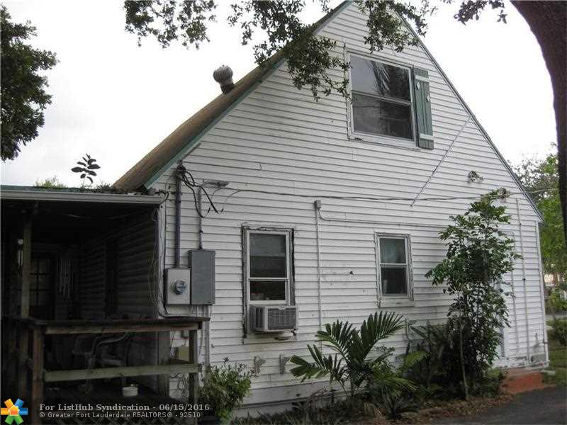 300 SE 19th St, Fort Lauderdale, FL 33316