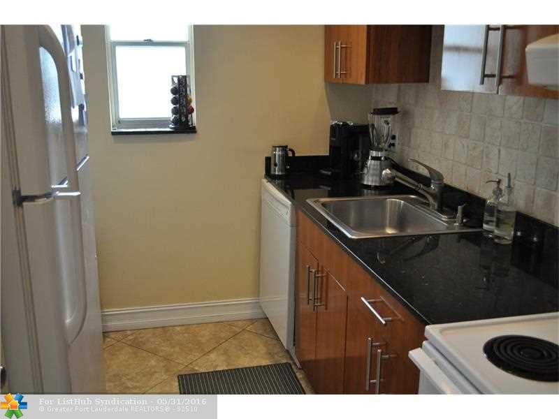 2420 SE 17th St C-404, Fort Lauderdale, FL 33316