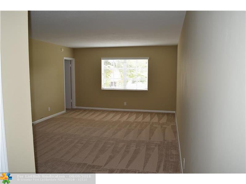 2426 SE 17th St 207A, Fort Lauderdale, FL 33316