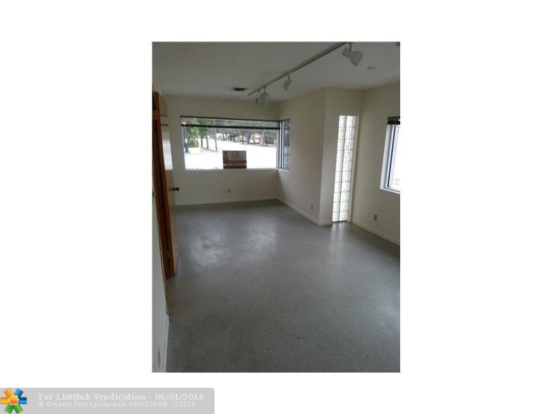 220 SE 12th St, Fort Lauderdale, FL 33316