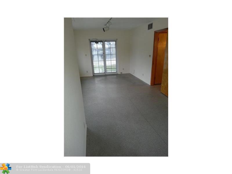 220 SE 12th St, Fort Lauderdale, FL 33316