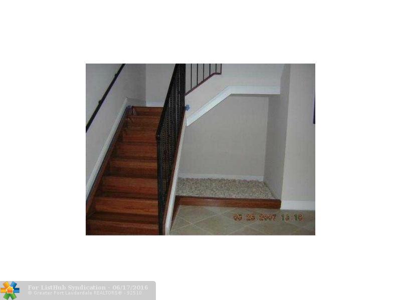 625 SW 7TH AV 1, Fort Lauderdale, FL 33316