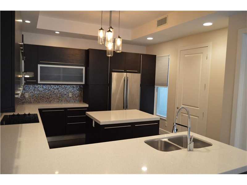 753 Southeast 12th Ct, Fort Lauderdale, FL 33316