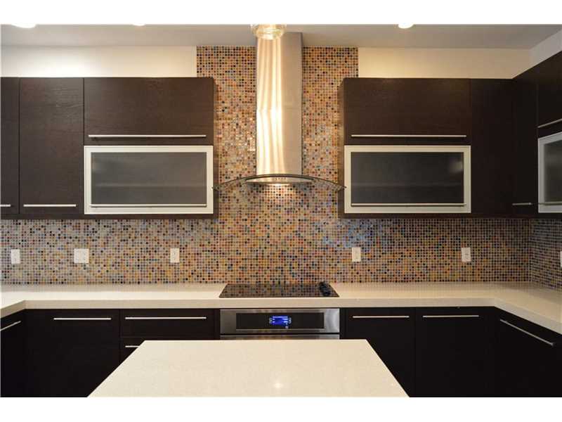 753 Southeast 12th Ct, Fort Lauderdale, FL 33316