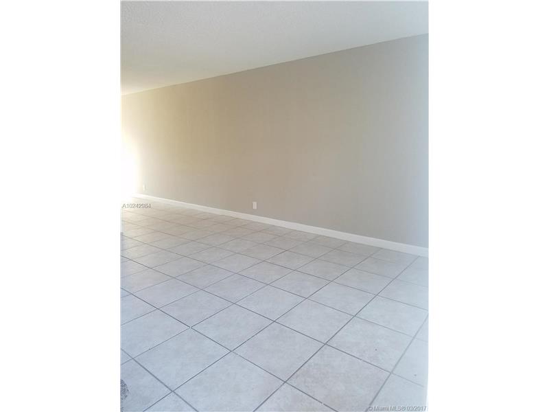 4637 Northwest 9th Dr, Plantation, FL 33317