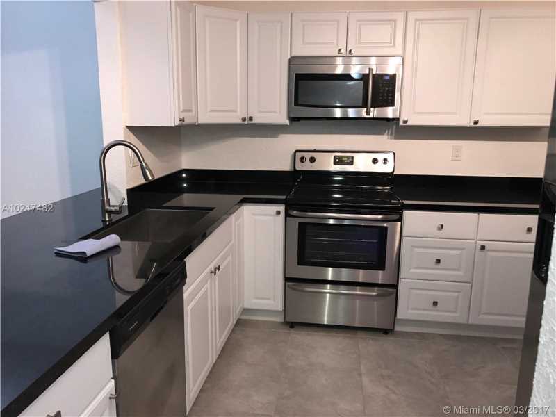 404 NW 68th Ave 115, Plantation, FL 33317