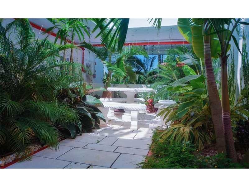 6950Cypress Rd, Plantation, FL 33317