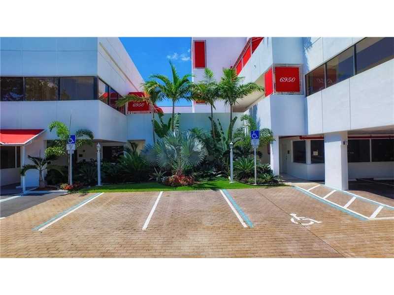 6950Cypress Rd, Plantation, FL 33317