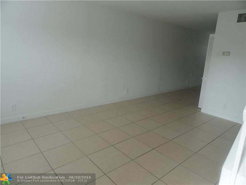 4615 NW 9th Dr 4615, Plantation, FL 33317