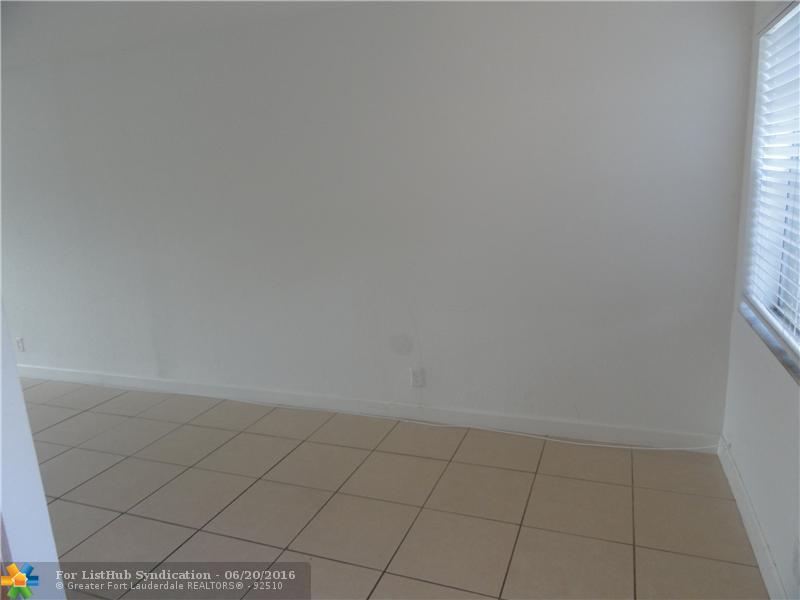 4615 NW 9th Dr 4615, Plantation, FL 33317