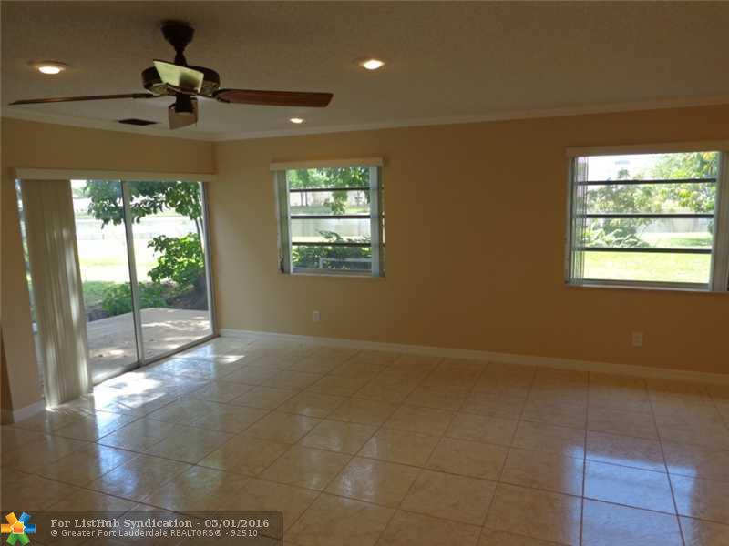 2131 NOVA VILLAGE DR 2131, Davie, FL 33317