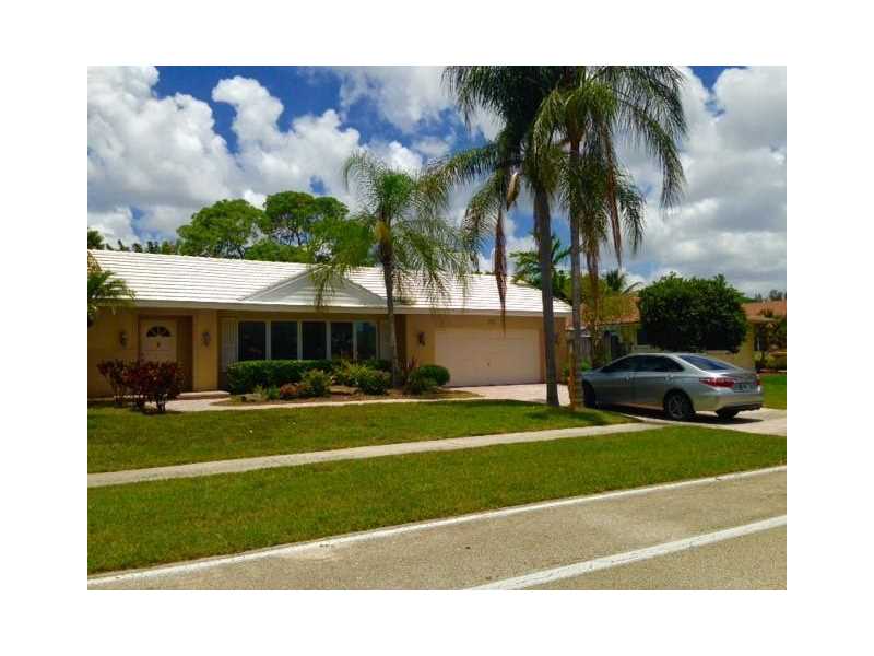 161El Dorado Pkwy, Plantation, FL 33317