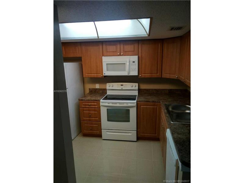 5550 Northwest 44 St, Lauderhill, FL 33319