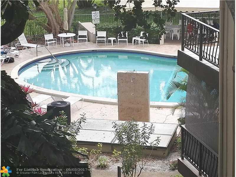 6060 S Falls Circle Dr 421, Lauderhill, FL 33319