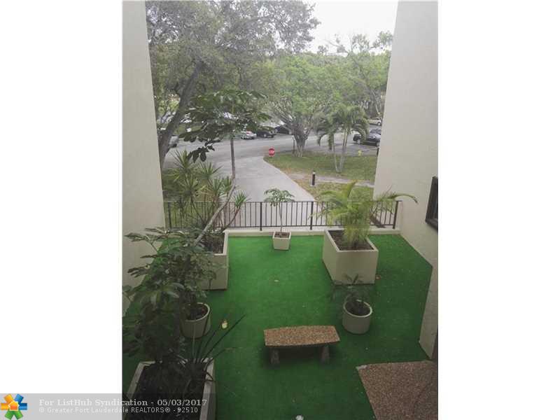 6060 S Falls Circle Dr 421, Lauderhill, FL 33319