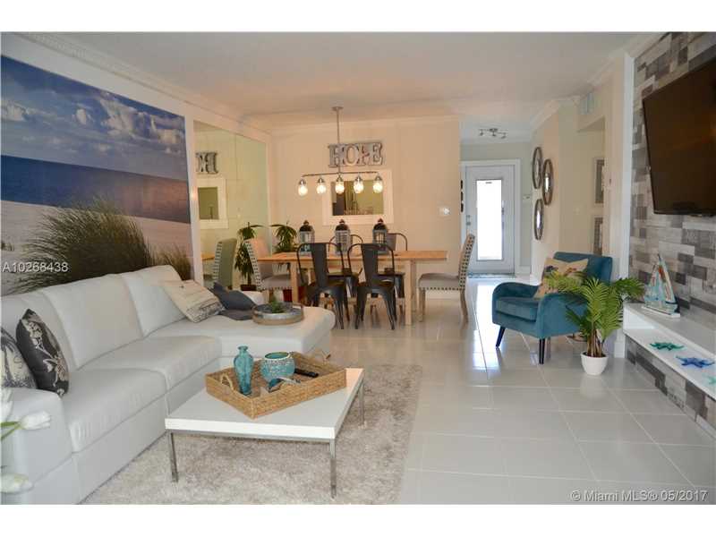 5102 NW 36th St 412, Lauderdale Lakes, FL 33319