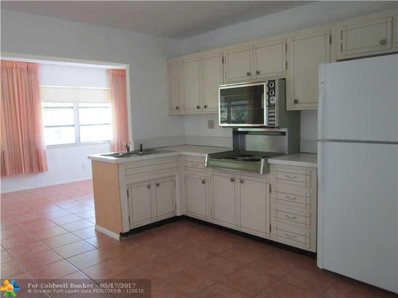 4403 NW 47th Ct, Tamarac, FL 33319