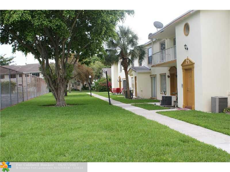 5850 NW 57th Ave, Tamarac, FL 33319