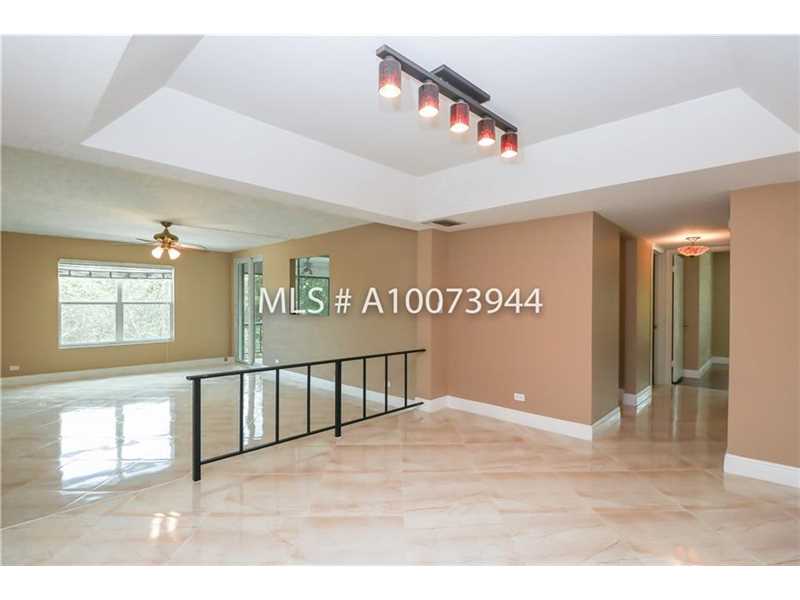 3690Inverrary Dr, Lauderhill, FL 33319