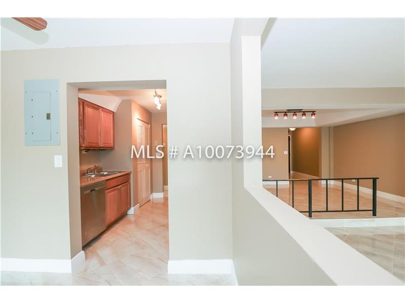 3690Inverrary Dr, Lauderhill, FL 33319