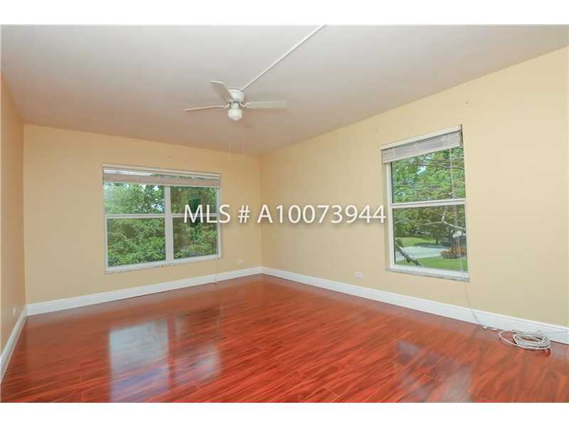 3690Inverrary Dr, Lauderhill, FL 33319