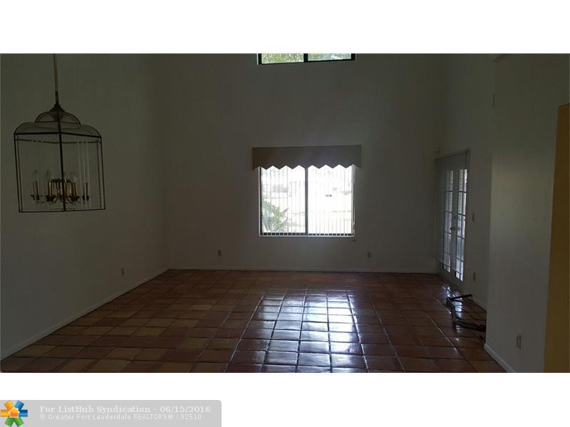 3253 Inverrary Blvd 3253, Lauderhill, FL 33319