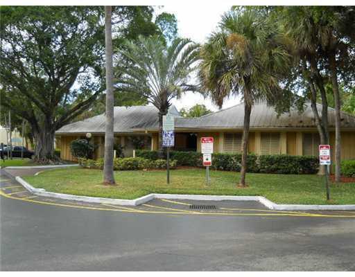 4413 Treehouse Lane Unit F, Tamarac, FL 33319