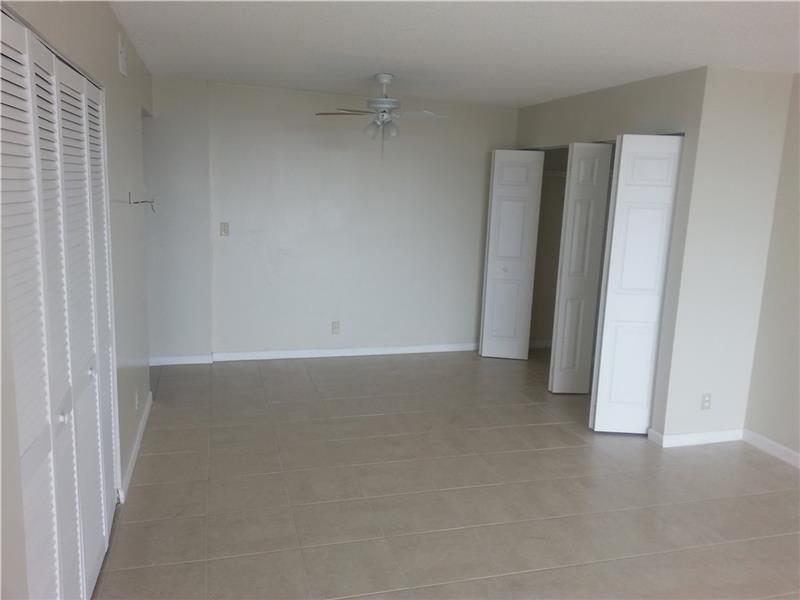 4222Inverrary Blvd, Lauderhill, FL 33319