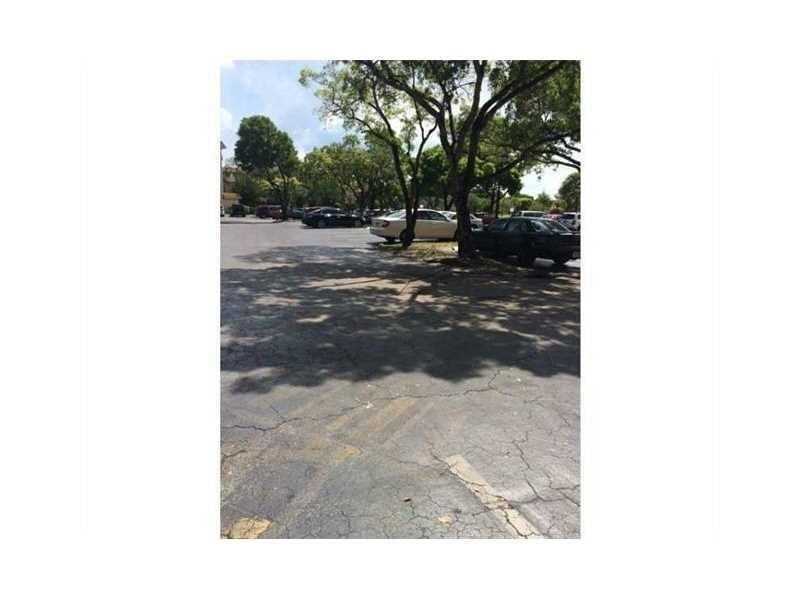 6361 North FALLS CIRCLE DR, Lauderhill, FL 33319